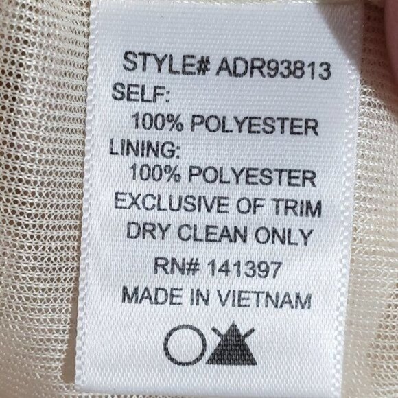 Astr The Label Crochet Lace Front Long Sleeve Shift Dress Cream Key Hole Back Md - Picture 11 of 13